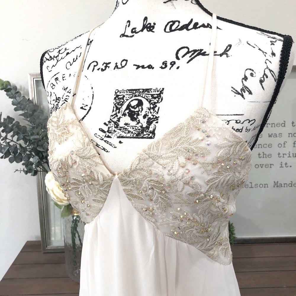 Elegant Embroidered Cream Dress - Never Worn!